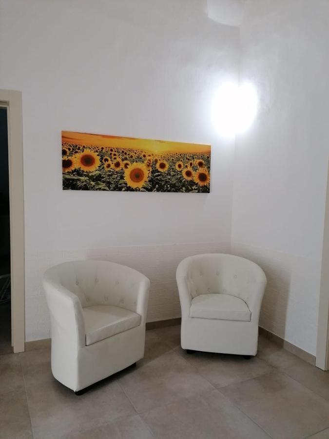 Bed&Dreams In Salento Bilocale Con Vasca Idromassaggio Villa Guagnano Exteriör bild